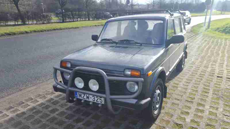 VAZ 2131 2.jpg